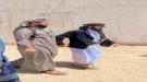 النقيب ابراهيم مرعي مدير شرطة الفيوش يهنئ الشيخ عبد الرحمن جلال الصبيحي بمناسبة تعيينه أميناً عاماً لهيئة رئاسة المجلس الانتقالي الجنوبي 